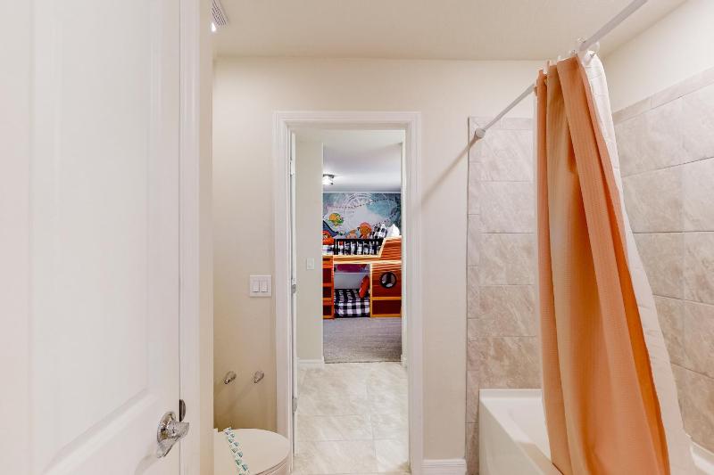 Sweet Retreat Windsor Island Resort Near Orlando and Disney by Shine Villas villa - image 25
