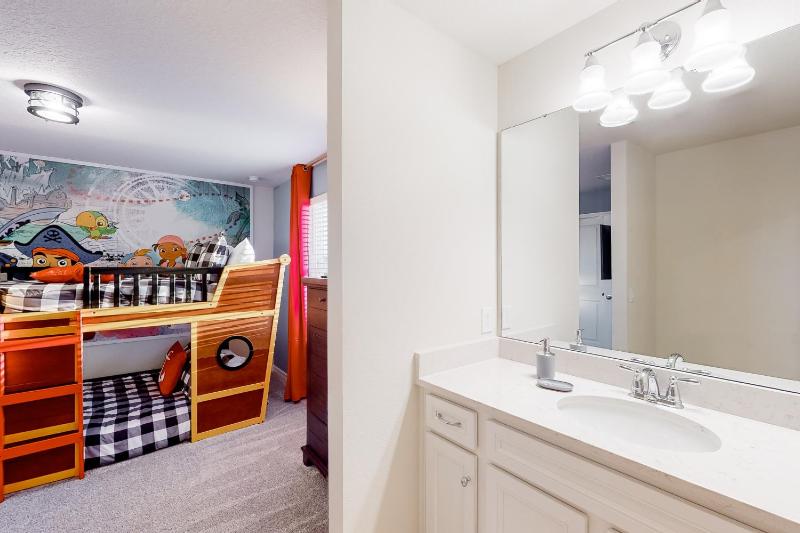 Sweet Retreat Windsor Island Resort Near Orlando and Disney by Shine Villas villa - image 34