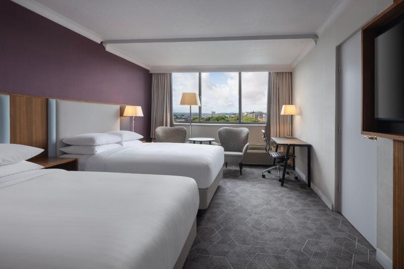 Renovated Double Room with Two Double Beds and Castle Park View image 1