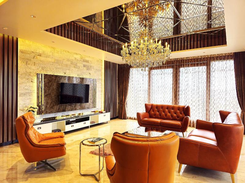 The Pentouz on 100 Feet Road Indiranagar - An Urban Luxury Retreat Images