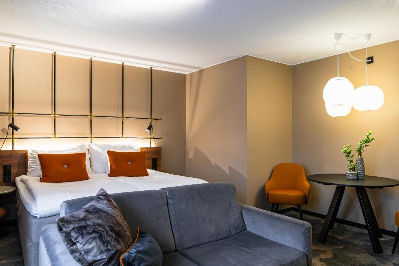 Deluxe Double Room image 1