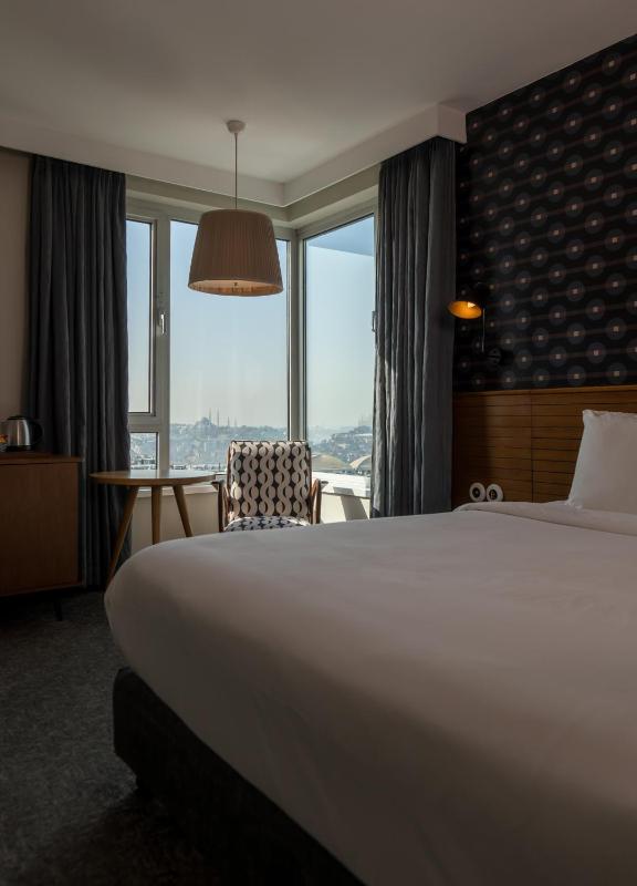 Club Pera Sea View image 1