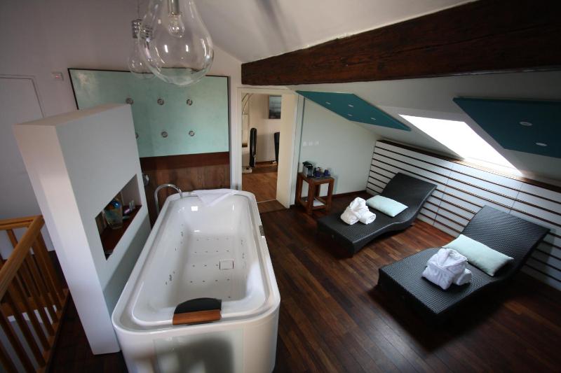 Water Suite image 1