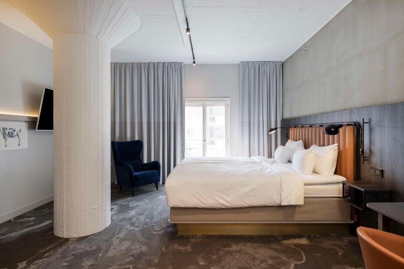 Superior Room image 4