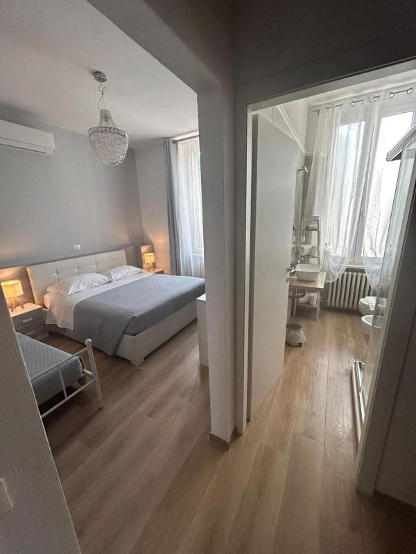 Triple Room with Private Bathroom image 1
