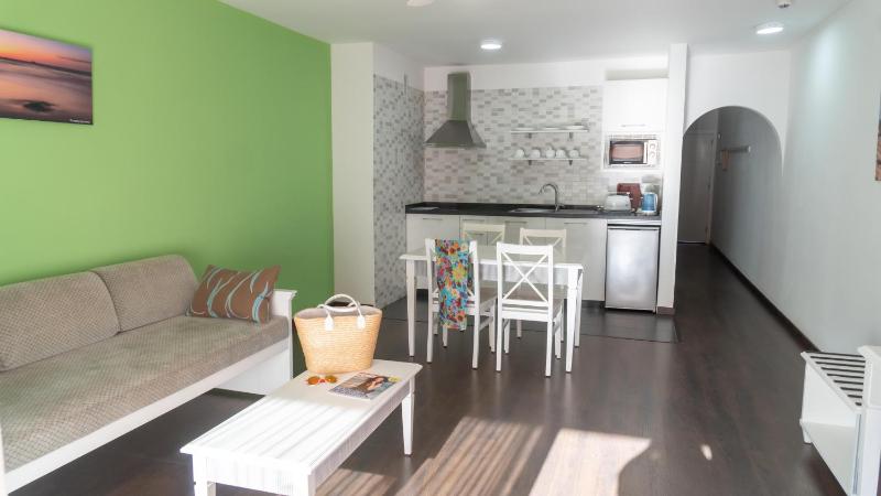 Superior One-Bedroom Apartment (2 Adults) image 1