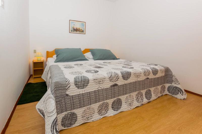 Comfortable apartment PUH with built barbecue in Pula - image 3