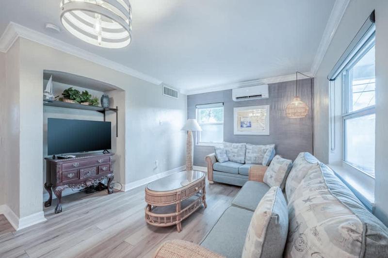 Sunset Suite 10 Images