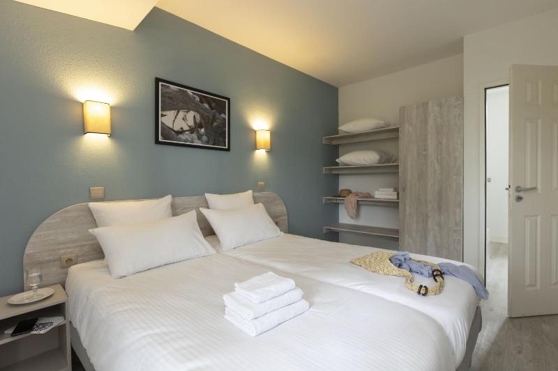 3-Room House - 6/8 People image 4