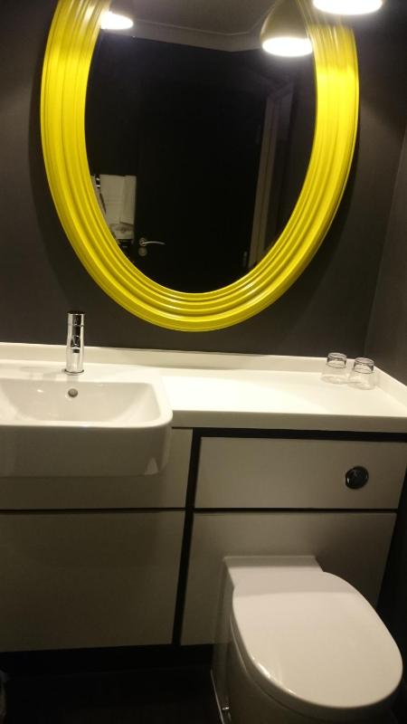 Double Room image 2
