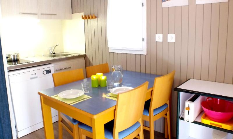 Two-Bedroom Chalet image 2