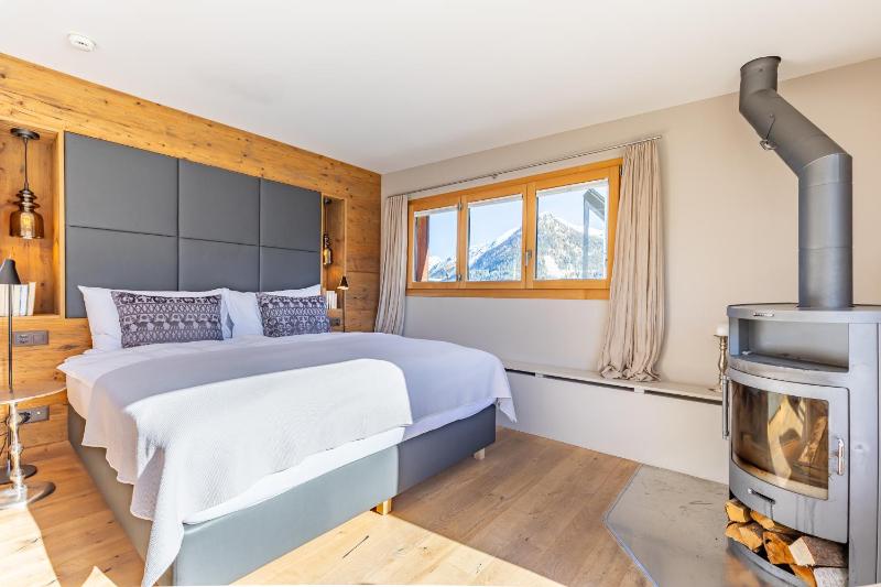 Penthouse Suite image 3