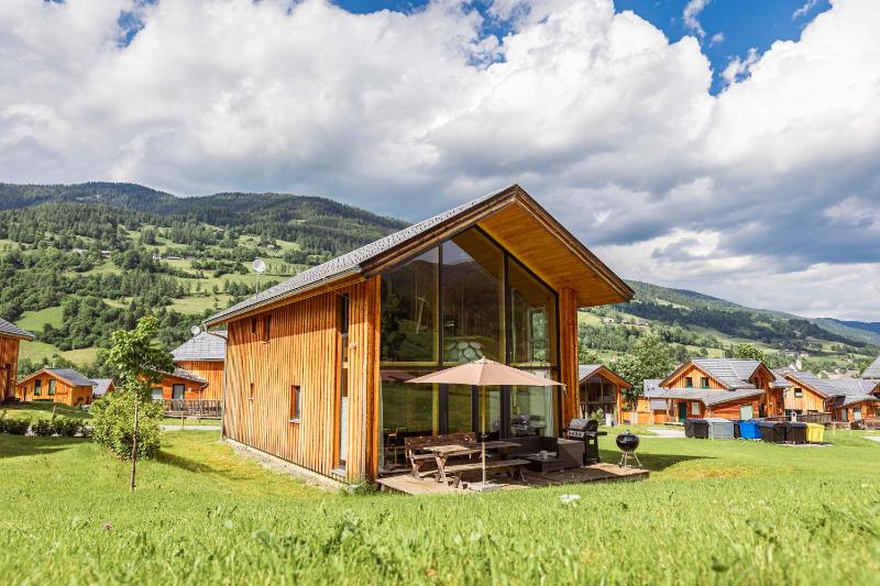 Premium Chalet with 5 bedrooms, sauna or ir-sauna image 2