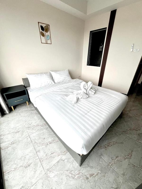 Feel good Hostel at CNX Images