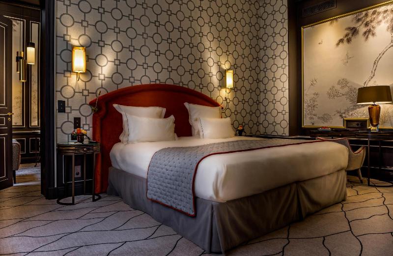 Suite Deluxe – Parisienne image 4