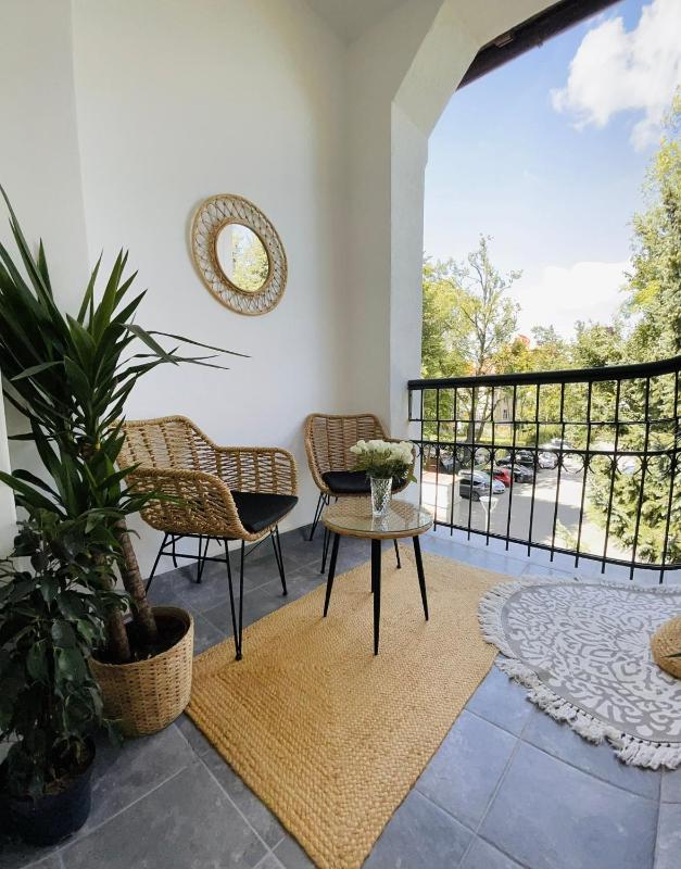 MINI Chrobrego przy plaży z Loggia - image 12