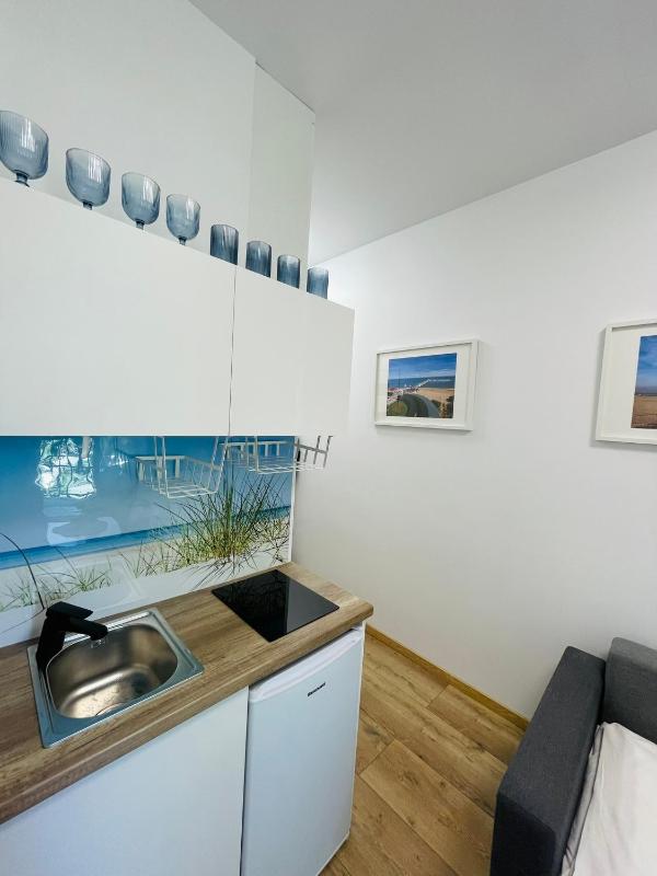 MINI Chrobrego przy plaży z Loggia - image 11