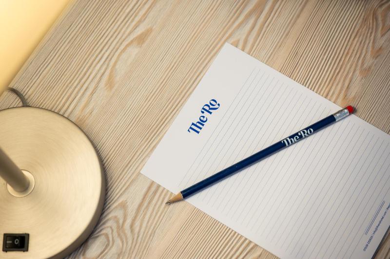 Family Room Lake View (Not Pet Friendly) image 1