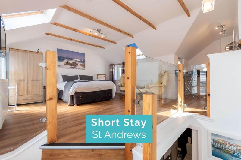 The Old Net Store - Cosy Anstruther Studio Flat Images