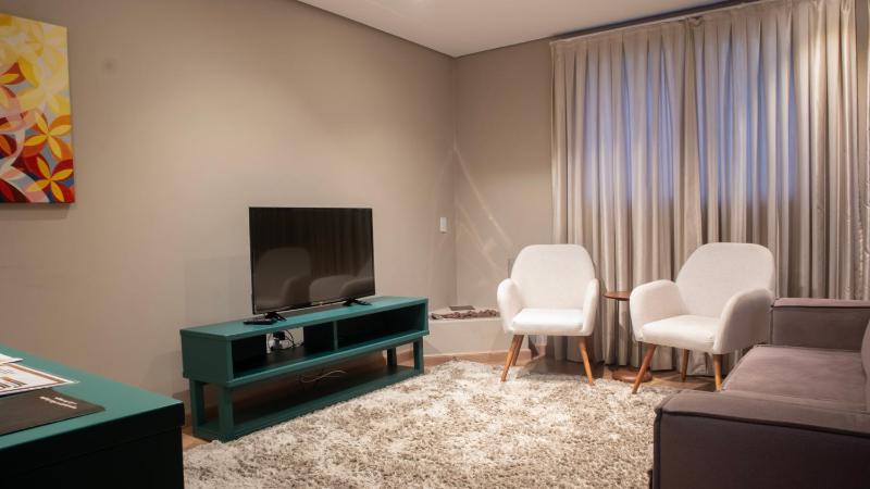 Flats Chateau Campos do Jordão em Capivari com lareira - image 11