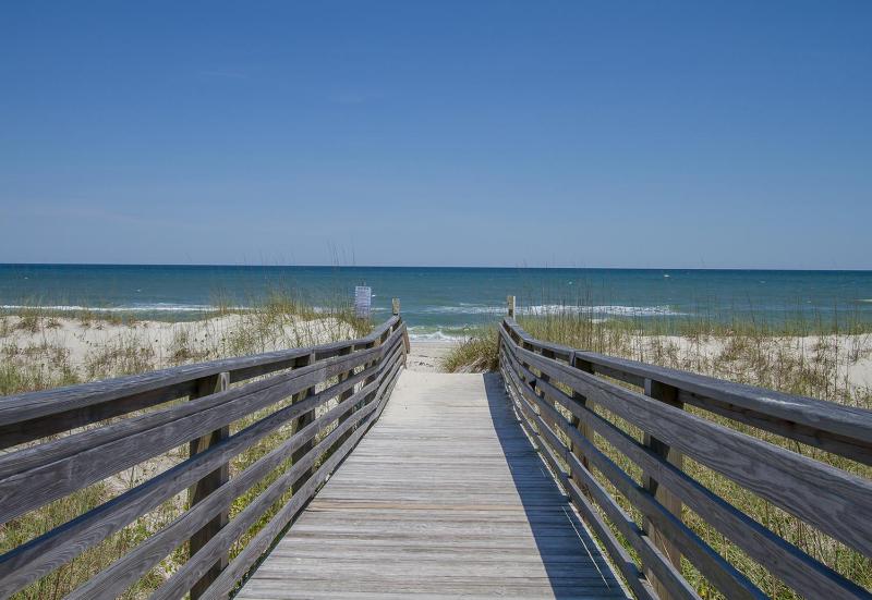The Carolina Kraken by Sea Scape Properties - image 12