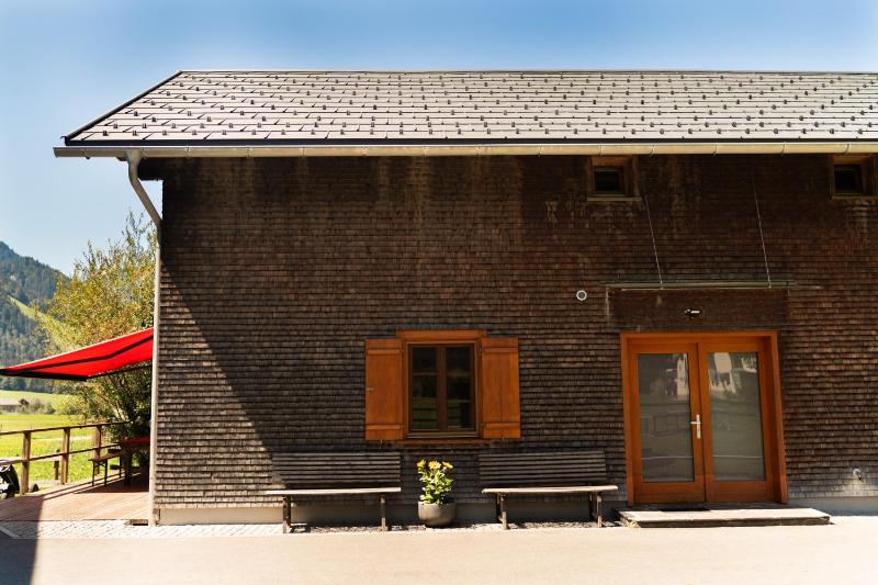 Four-Bedroom House with Terrace image 2