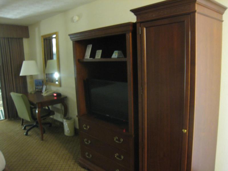 Superior Double Room with Two Double Beds - Non-Smoking image 3