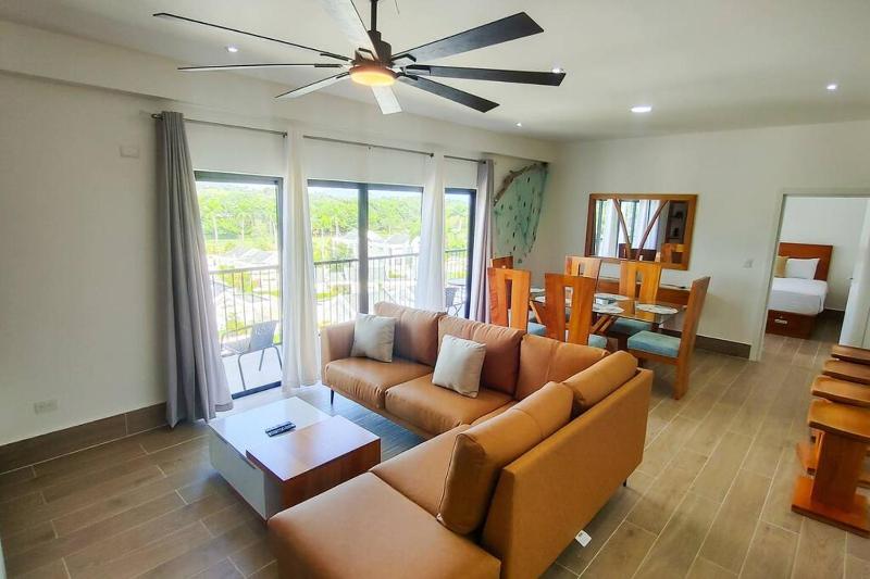 Spacious Overlooking Green One - image 1