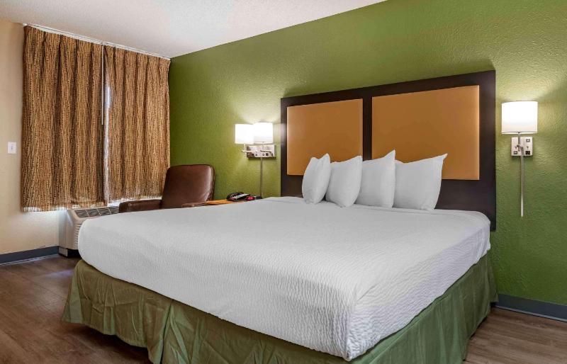 Extended Stay America Select Suites - Jacksonville - Southside - St. Johns Towne Ctr. - image 12