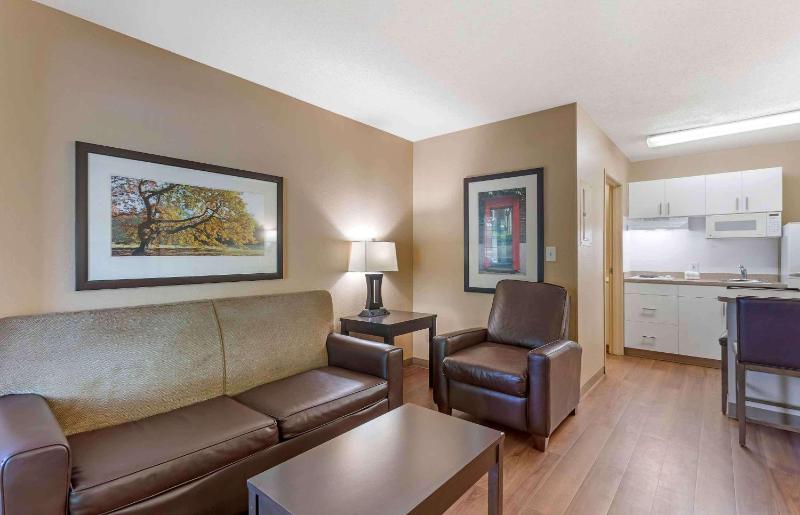 Extended Stay America Select Suites - Jacksonville - Southside - St. Johns Towne Ctr. - image 47
