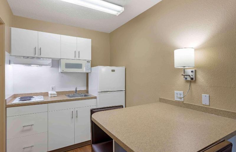 Extended Stay America Select Suites - Jacksonville - Southside - St. Johns Towne Ctr. - image 44