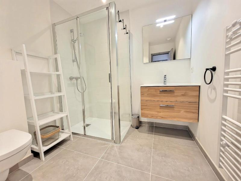 Appartement lumineux 3ch grand balcon - FR-1-598-175 - image 15