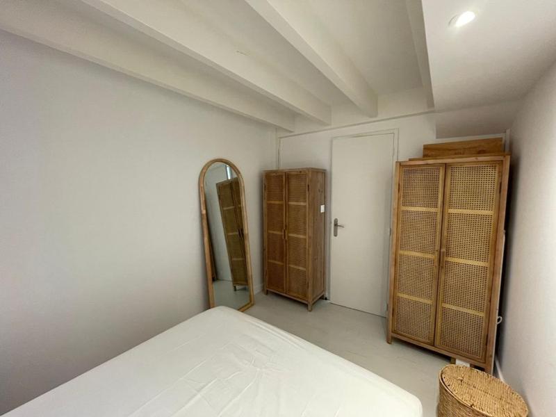 Villa rénovée avec accès plage clim WiFi parking - image 17