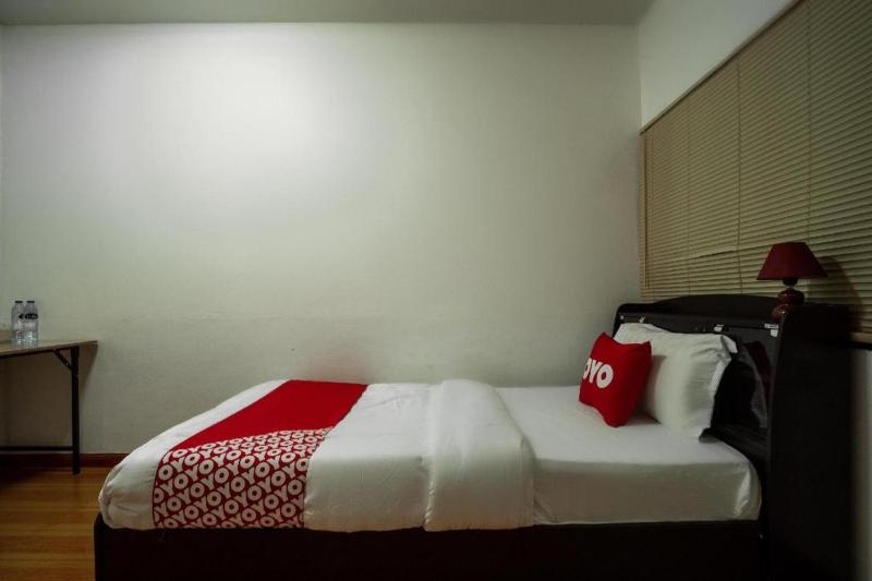 OYO 836 PK Residence - image 6