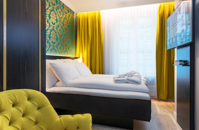 Small Double Room 9-11 mq - suggested for 1 person, image 3
