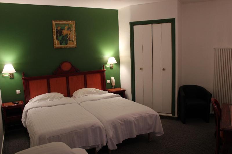Triple Room image 4