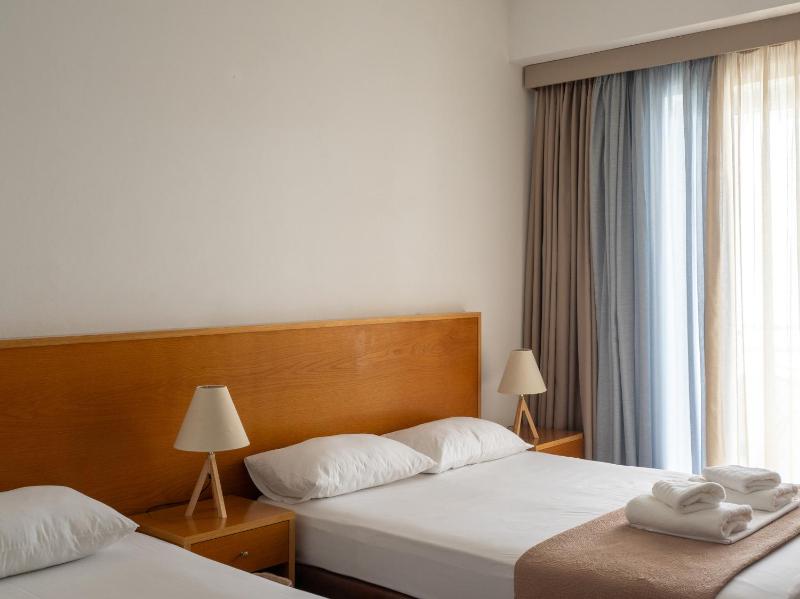 Triple Room image 1