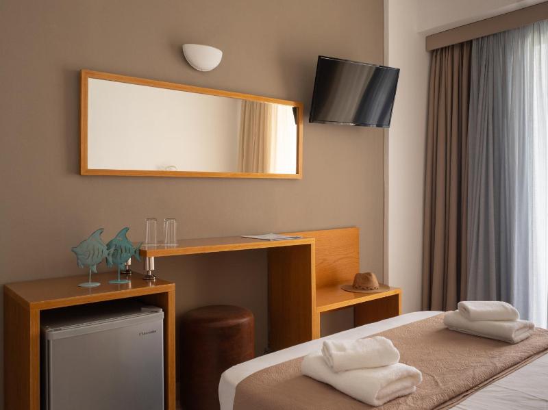 Triple Room image 4