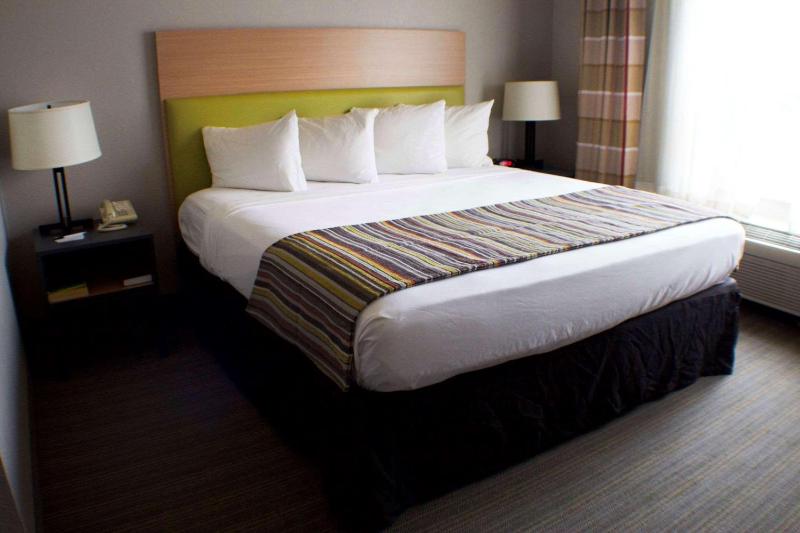 King Suite image 4