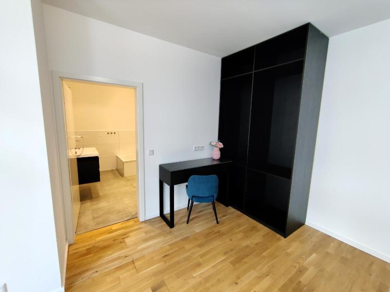 B-Chill House - image 12