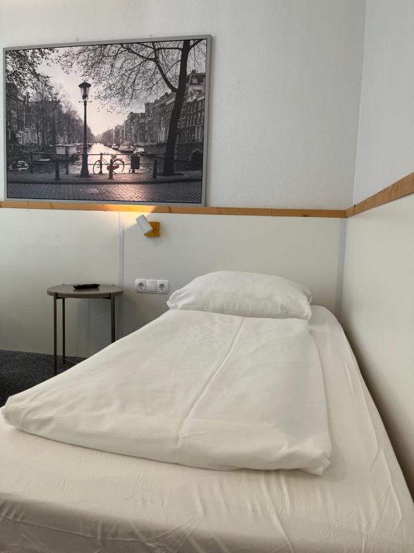 Triple Room image 1