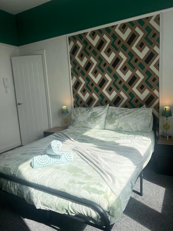 Emerald Apartment Pleasure Beach Blackpool Images