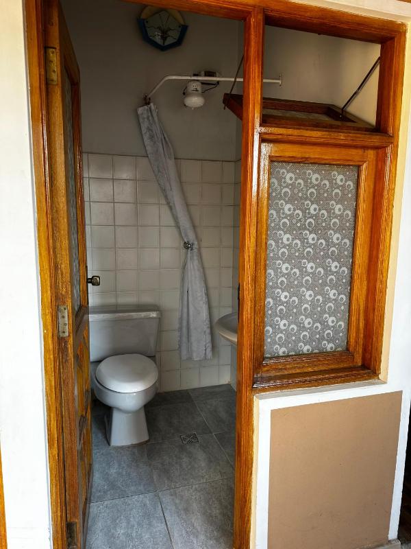 Habitación con baño privado - image 10