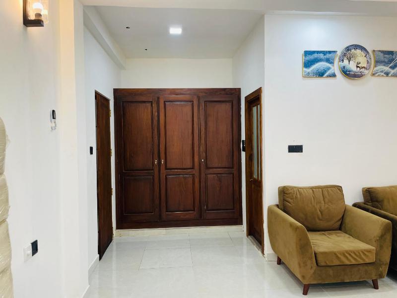 The Silent Gate - image 10