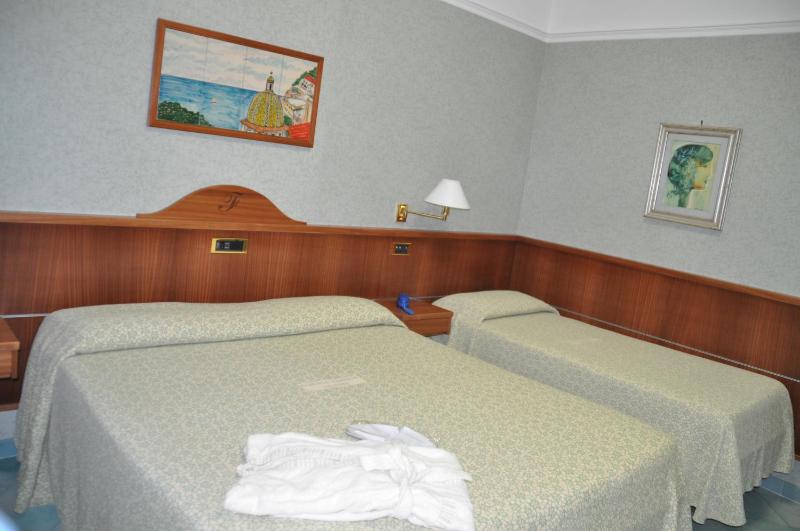 Albergo Fiorenza - image 8