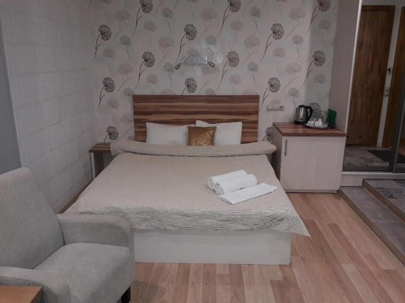 Mini Hotel on Demiivska - image 16