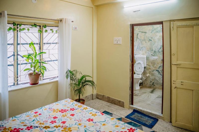 AC ROOM with attached bathroom - image 6