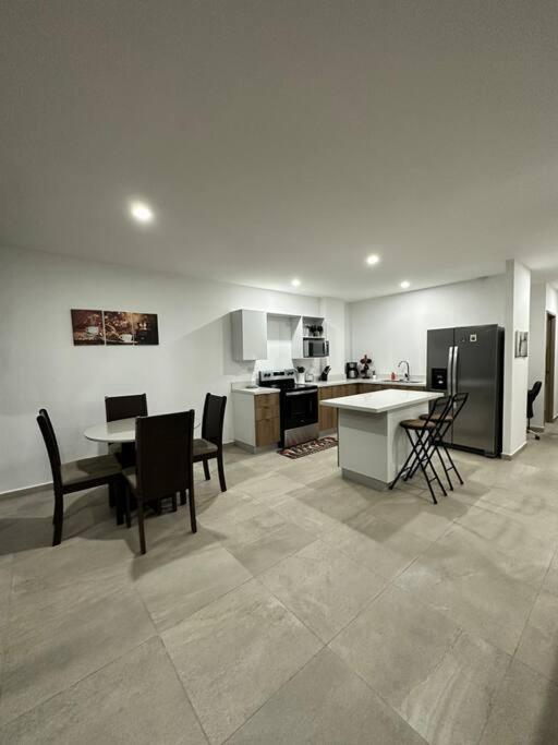 City Haven retreat - Condominio 71 - image 11