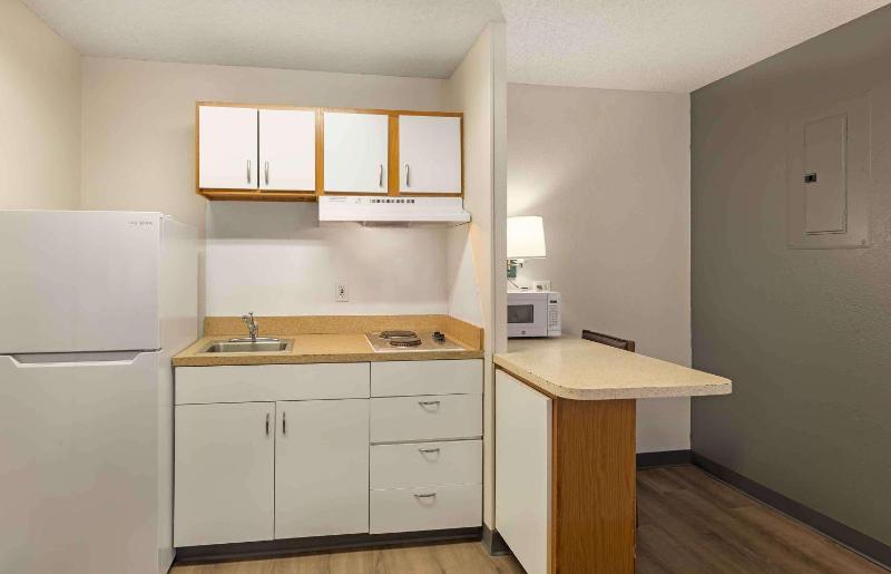 Studio with 2 Double Beds - Non-Smoking image 3