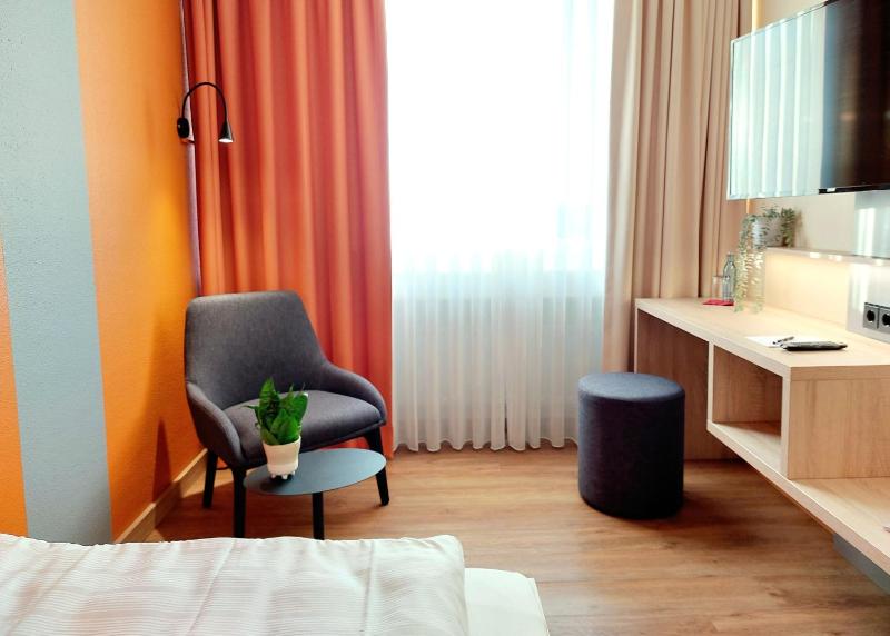 Deluxe Single Room image 4